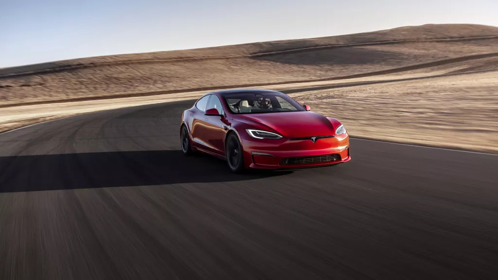 Elon Musk vient-il de teaser la Tesla Model 2 ?